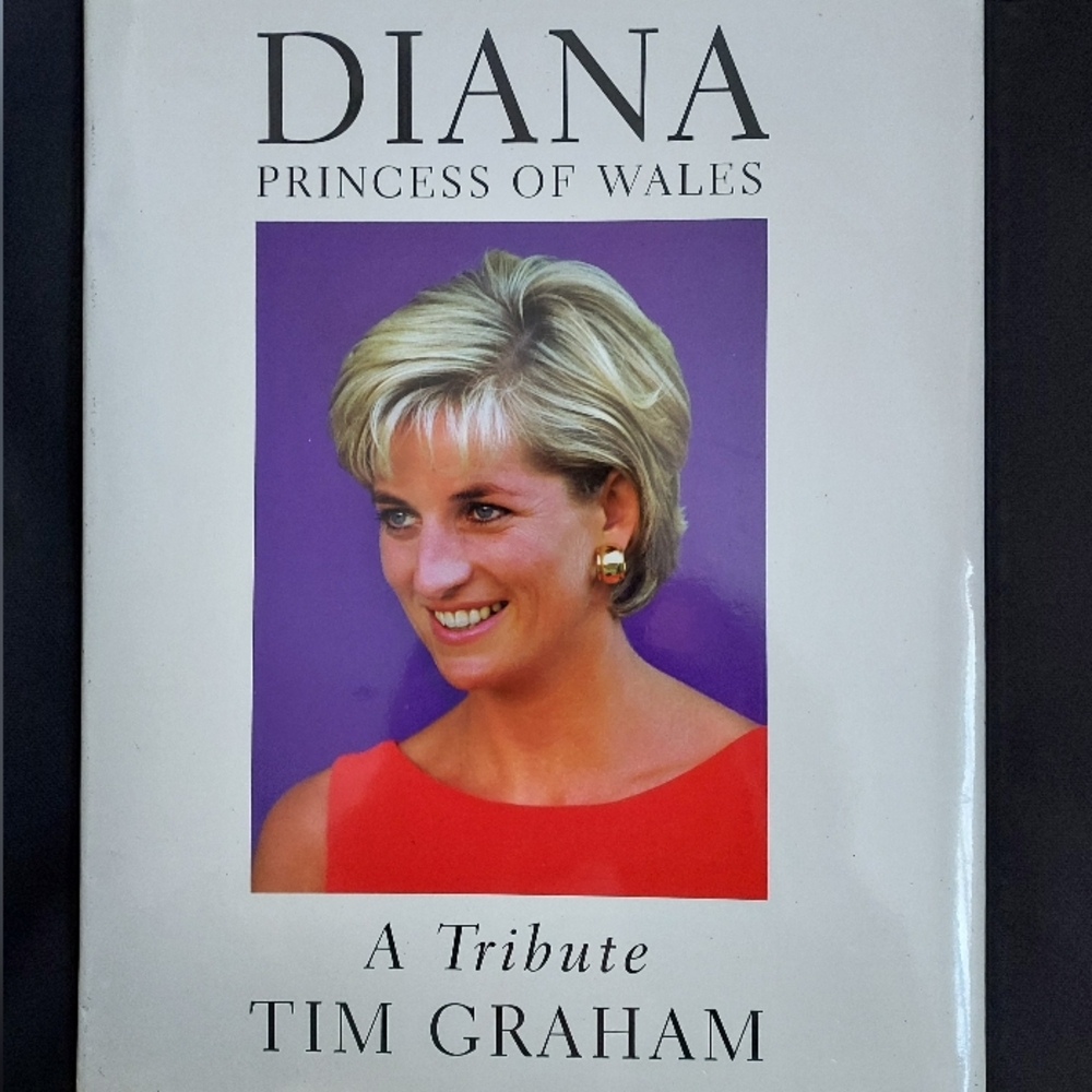 Hardcover Diana Princess of Wales Tribute